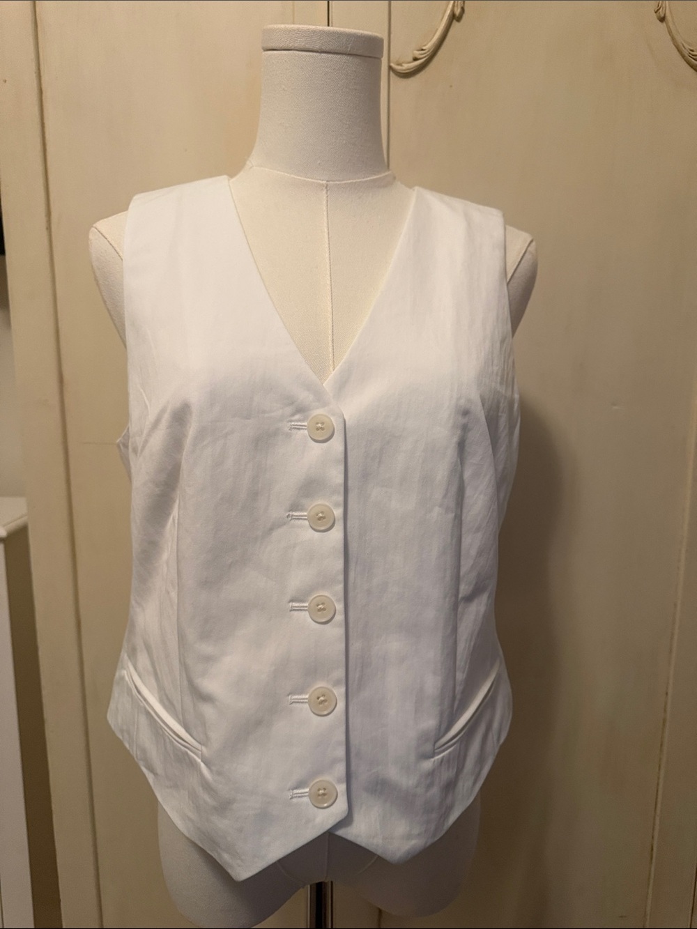 J. Crew White Button-Front V-Neck Women's Vest